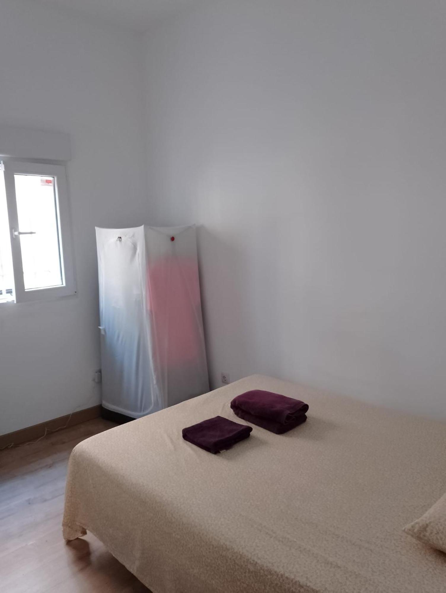 Habitacion En Piso Compartido Madrid Esterno foto